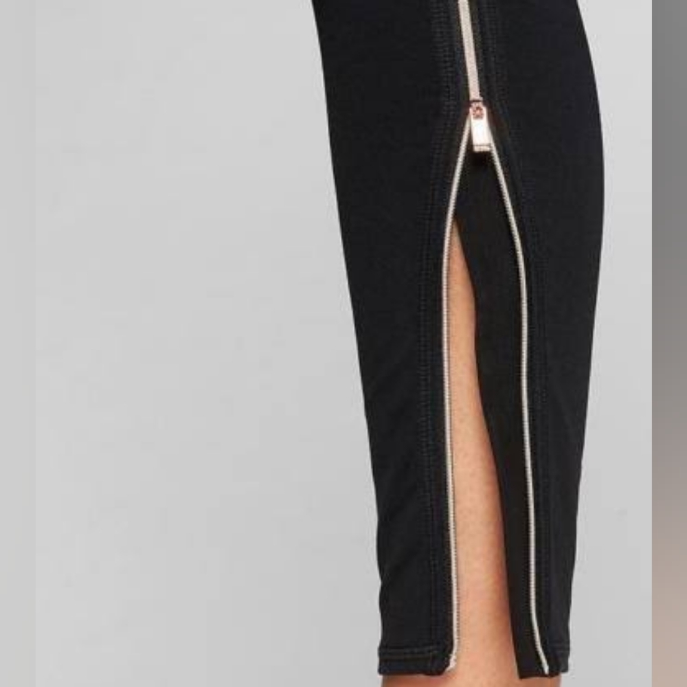 Athleta Tall Chaturanga Zipper Leggings - Picture 2 of 9